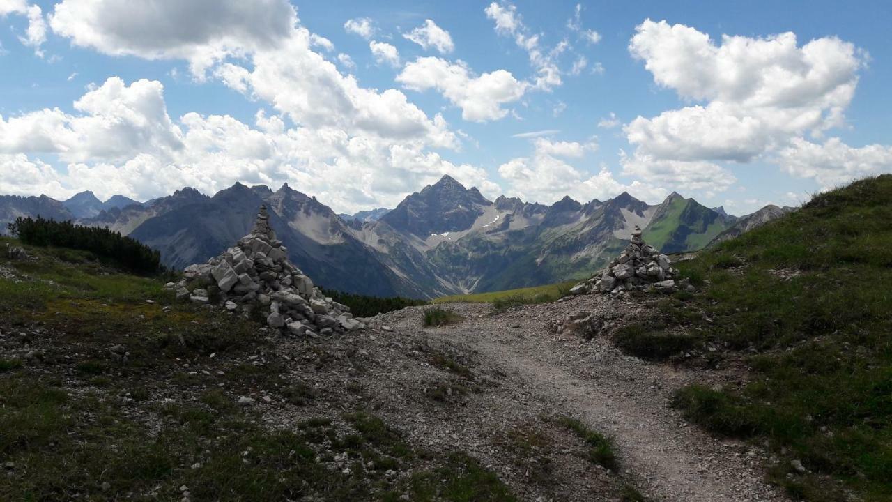 Alpenappartement Kleiner Tannheim Bagian luar foto