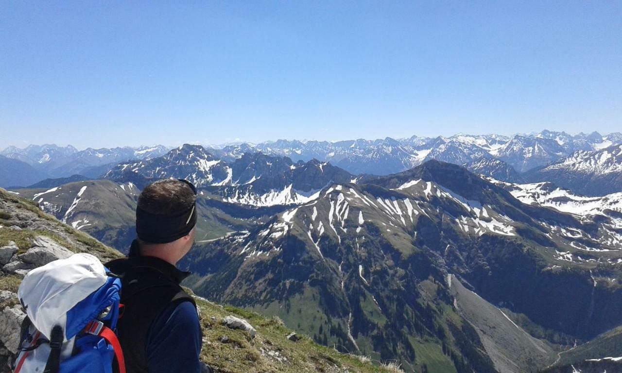 Alpenappartement Kleiner Tannheim Bagian luar foto